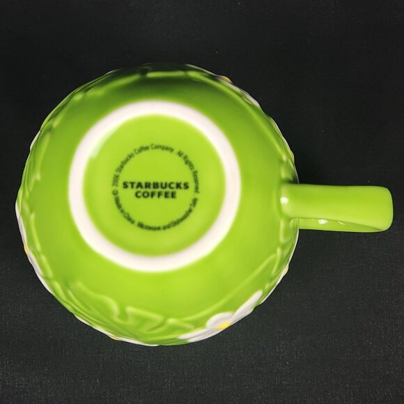 Starbucks Coffee Green Embossed Daisy Mug 2006 16oz Collectible - Picture 7 of 9